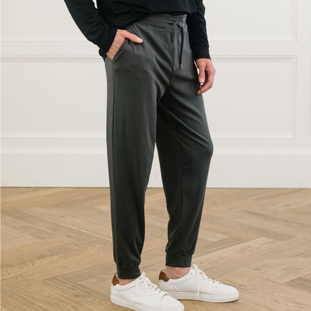 NEW Cozy Earth Men’s Ultra Soft Bamboo Joggers Grey